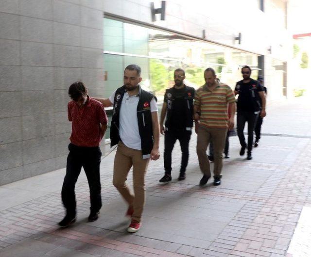 Şafak Operasyonunda G&ouml;zaltına Alınan 16 Kişi Adliyeye Sevk Edildi 1
