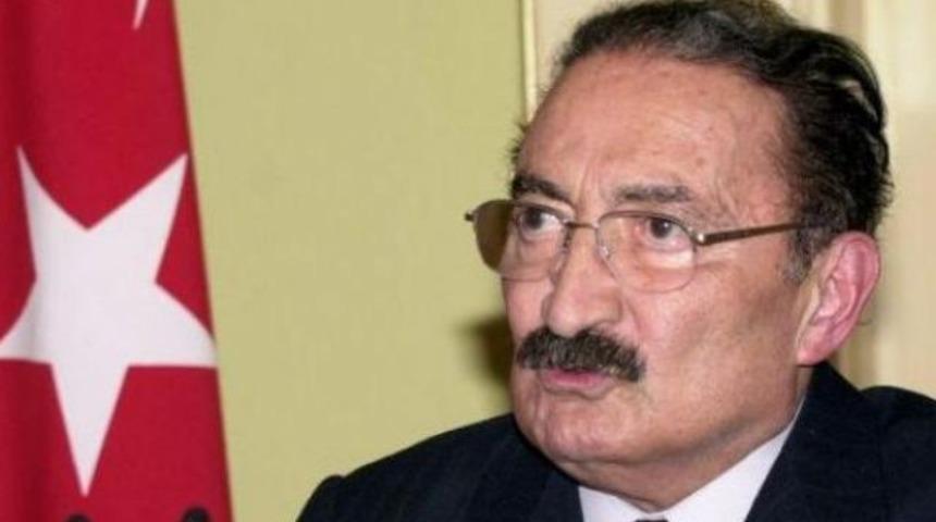 Bülent Ecevit kimdir?