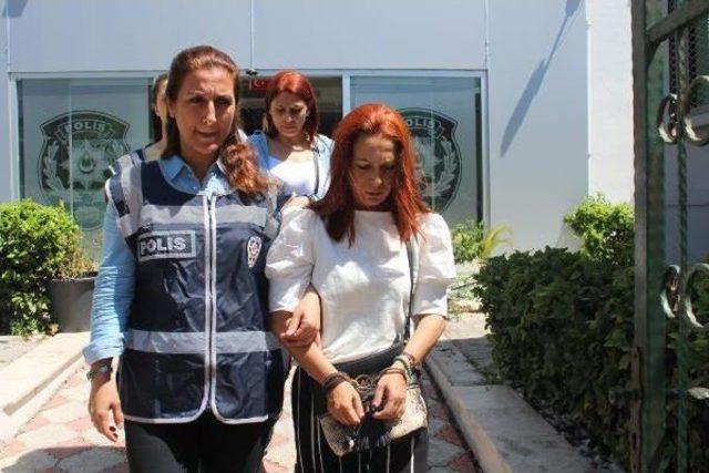 Bebek Arabasındaki &Ccedil;antayı B&ouml;yle &Ccedil;aldılar 3