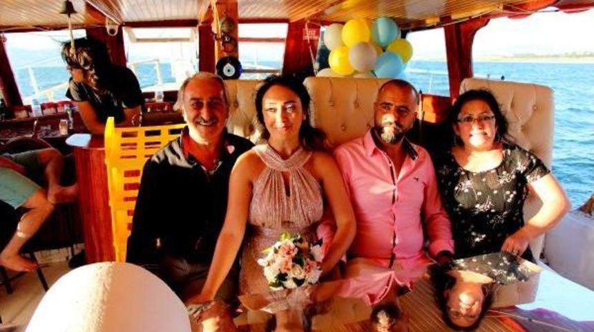 Özel Tarihte Burdur Gölü'nde 'evet' Dediler