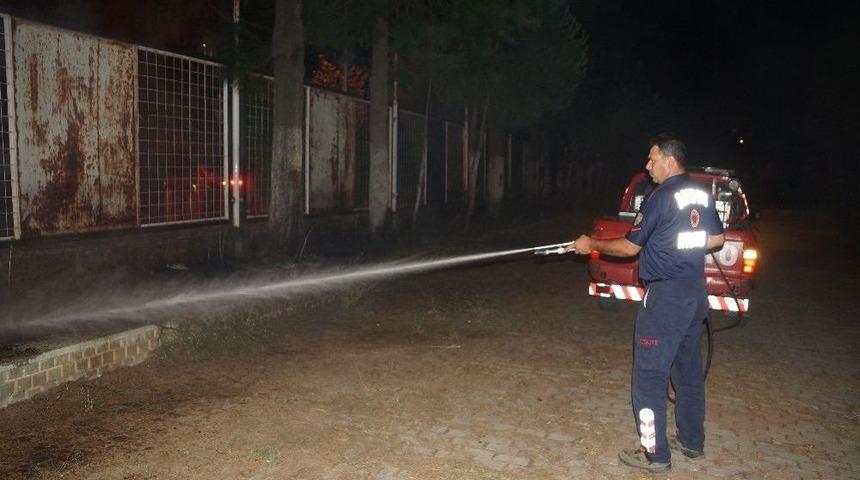 Aydın H&uuml;seyin Aksu Spor Tesislerinde Yangın