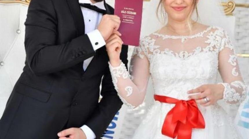 Gelin Almaya Mehter Takımı Eşliğinde Gitti