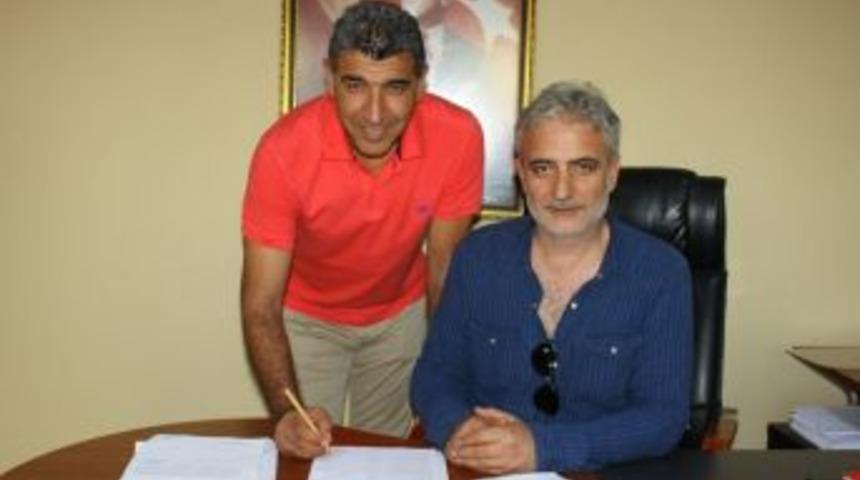 Manisaspor&rsquo;da Sait Karafırtınalar&rsquo;ın S&ouml;zleşmesi Uzatıldı