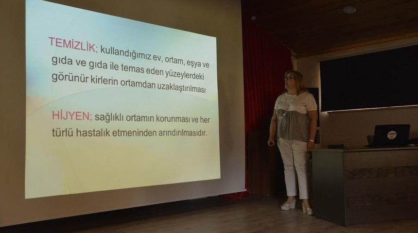 Engelli Bireylerin Ailelerine Hijyen Eğitimi