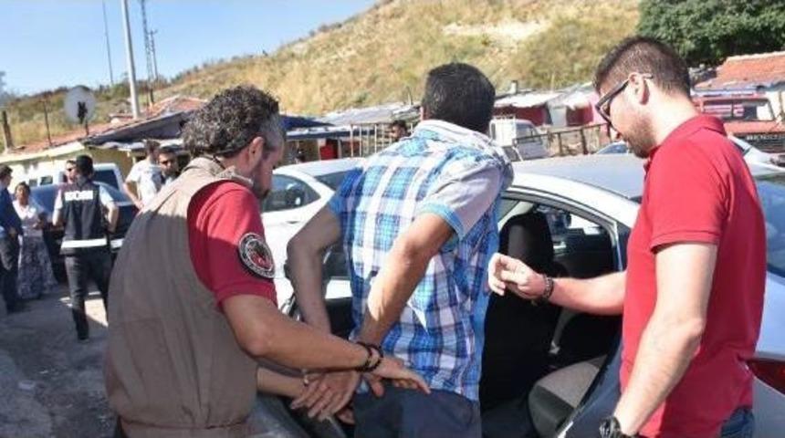 &Ccedil;orlu'da Uyuşturucu Operasyonu: 9 G&ouml;zaltı