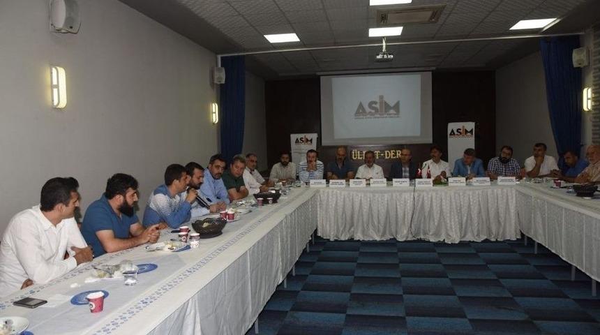 Vali Mahmut Demirtaş, Asim &Uuml;yeleriyle Bir Araya Geldi