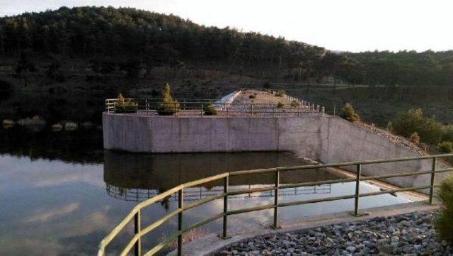 &Uuml;reticilerin Sulama G&ouml;letinde Sızıntı Tedirginliği 2