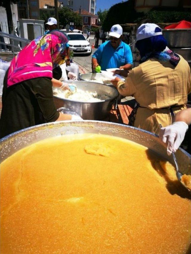 Geleneksel Çardak Hayrı Yapıldı