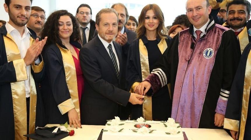 Od&uuml; Tıp Fak&uuml;ltesi İlk Mezunlarını Verdi