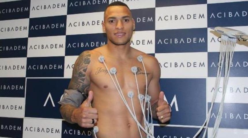 Bursaspor&rsquo;Da Titi Ve Ekong'a Sağlık Kontrol&uuml;
