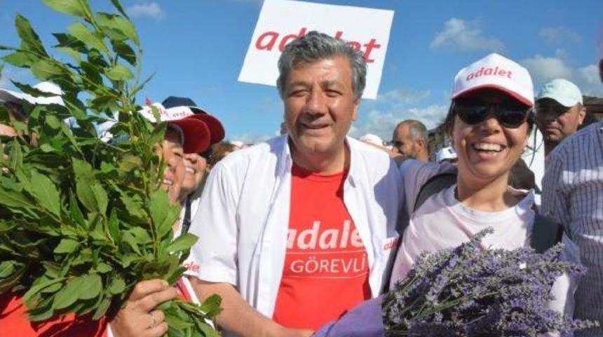 Chp'li Balbay, 'adalet Y&uuml;r&uuml;y&uuml;ş&uuml;'ne Katılanların Evine Misafir Oldu