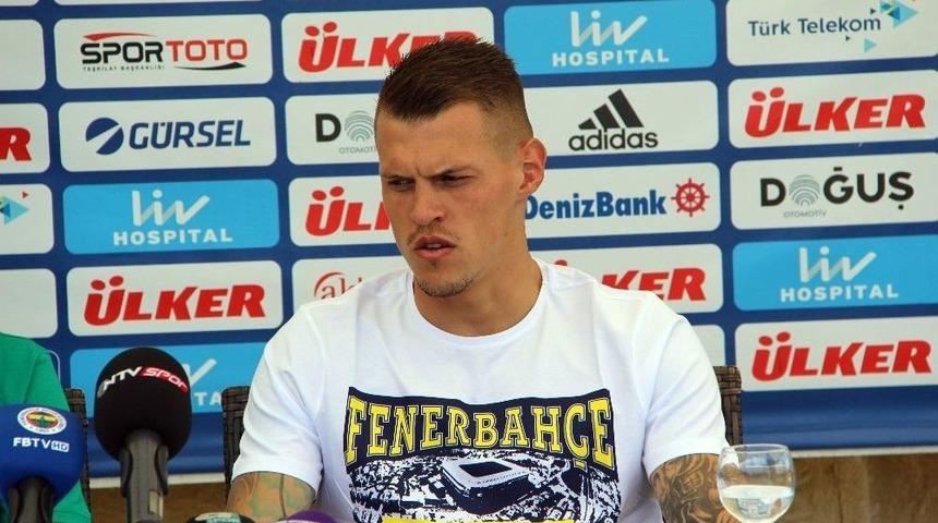 Skrtel: "t&uuml;rkiye&rsquo;nin En B&uuml;y&uuml;k Takımının Oyuncularıyız"