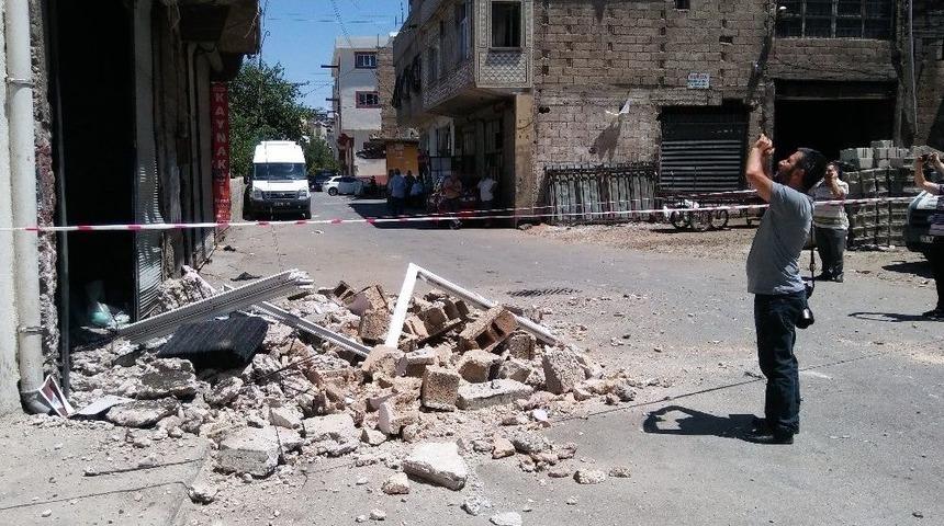 Gaziantep&rsquo;de Duvar &Ccedil;&ouml;kt&uuml;: 3 Yaralı