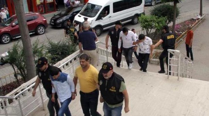 Vali Adlarını Kullanarak Dolandırıcılık Yapan 6 Ş&uuml;pheli Tutuklandı