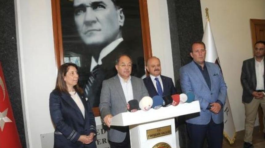 Bakan Akdağ: Sağlıkta, S&uuml;per Ligin Şampiyonluğuna Oynayan Bir Takım Olacağız