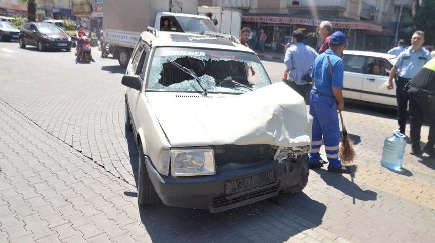 Nazilli&rsquo;de Trafik Kazası: 2 Yaralı