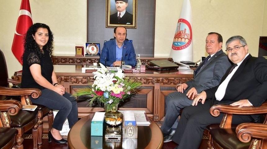 Vali Erin Tebrikleri Kabul Etti