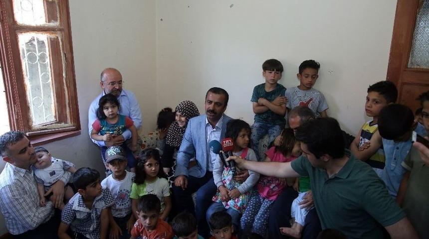 Sağlık-sen Genel Başkanı Metin Memiş Savaş Mağduru Aileleri Ziyaret Etti