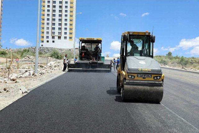 Viyadük Bağlantı Yoluna Giden Yol Asfaltlandı