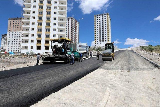 Viyadük Bağlantı Yoluna Giden Yol Asfaltlandı