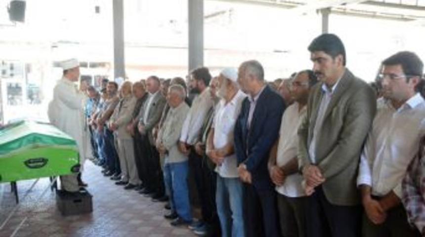 B.b.erzurumspor Kul&uuml;b&uuml; Başkanı Yılmaz&rsquo;ın Babaanne Acısı