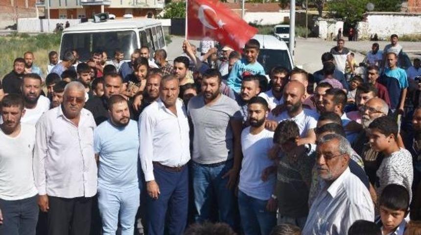 Konya'da Mahalle Halkı Uyuşturucuya Karşı M&uuml;cadele Başlattı