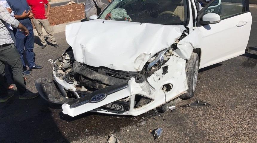 Midyat&rsquo;ta Trafik Kazası: 8 Yaralı