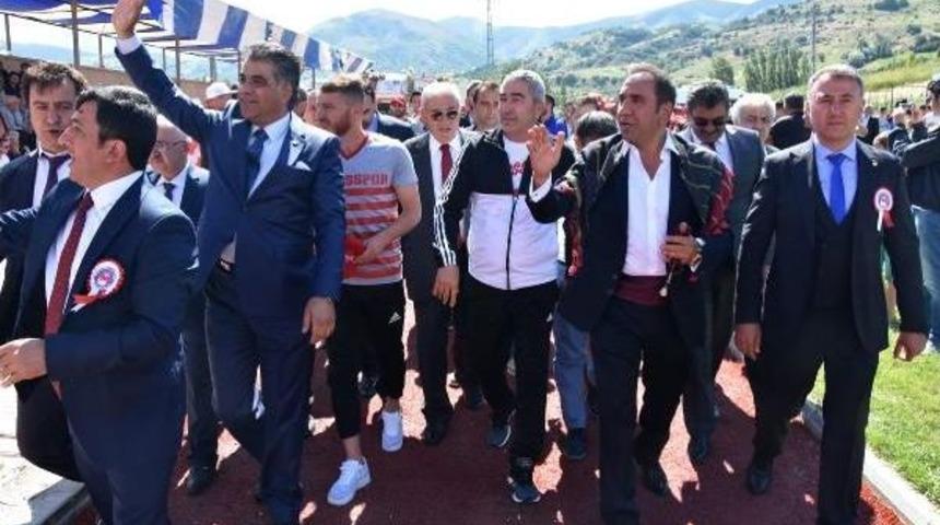 Bakan Yılmaz: T&uuml;rk Milleti Demokrasisine Sahip &Ccedil;ıkar