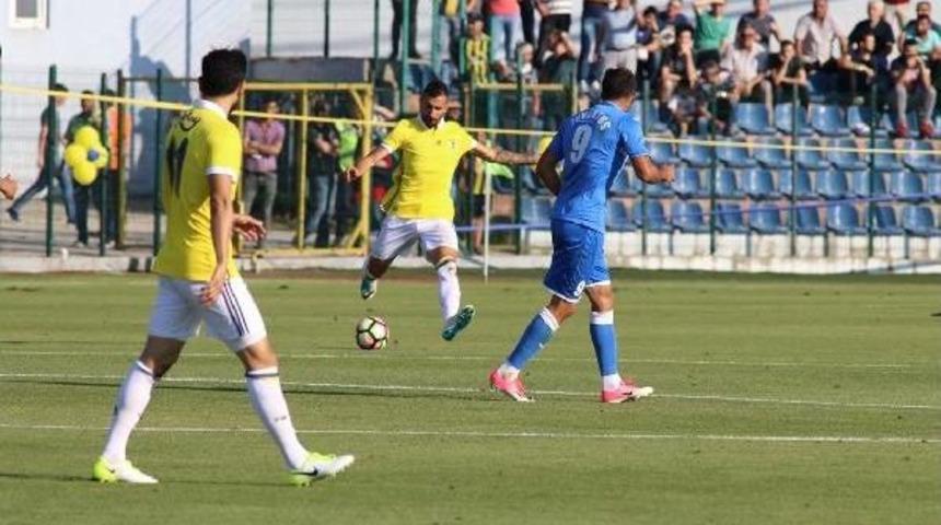Fenerbah&ccedil;e Ilk Hazırlık Ma&ccedil;ını Kaybetti