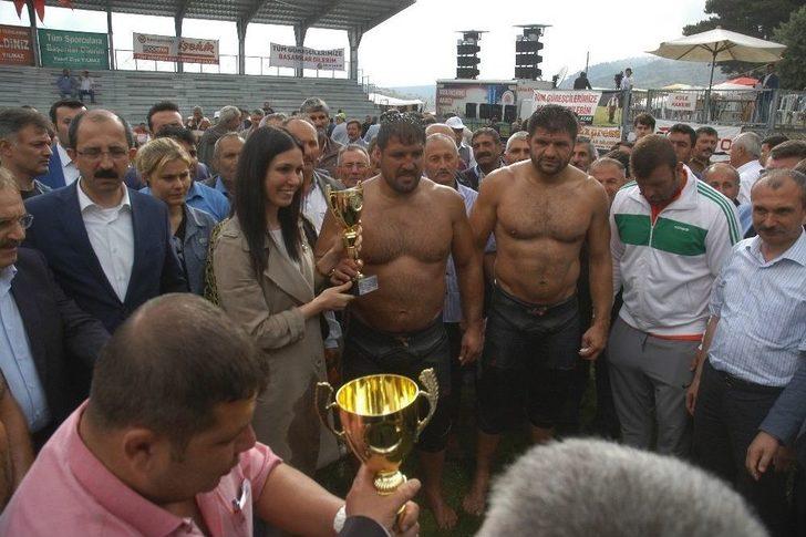 Bengü’nün Yılmaz Pehlivanı G1