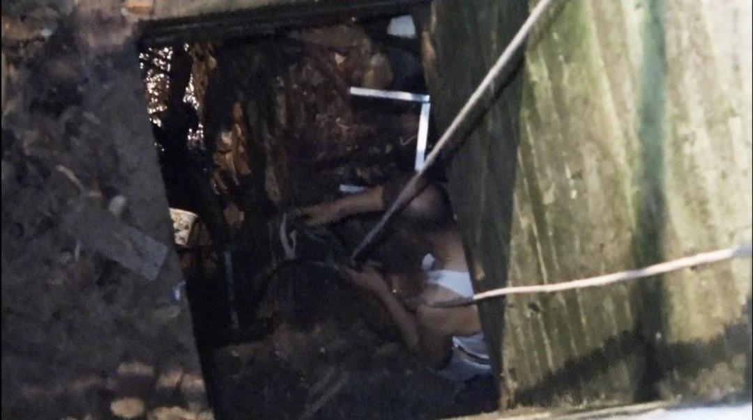 Kuyuda Mahsur Kalan Kişiyi İtfaiye &Ccedil;ıkardı