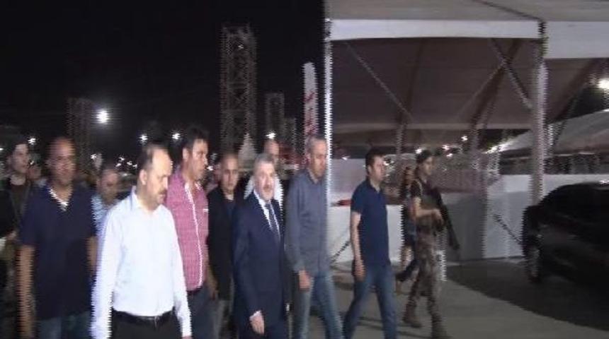 Emniyet M&uuml;d&uuml;r&uuml; &Ccedil;alışkan'dan  Maltepe Miting Alanı'nda Inceleme