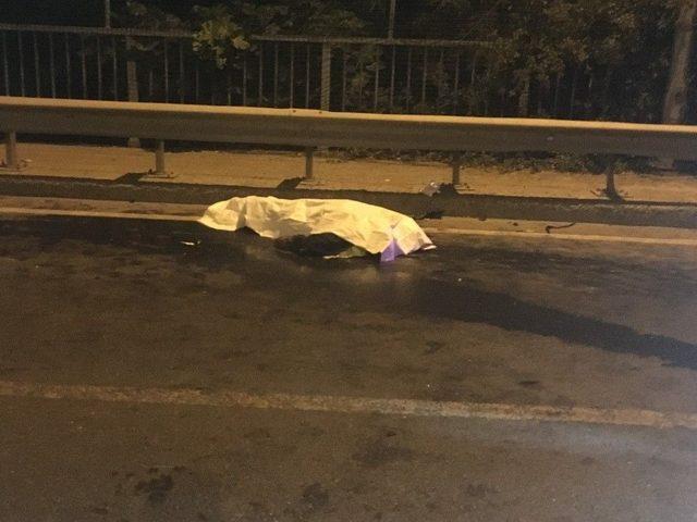 Lüks Araçla Gelen Kaza: 1 Ölü, 2 Yaralı 2