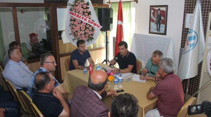 Kemerspor 2003&rsquo;de Minta G&uuml;ven Tazeledi