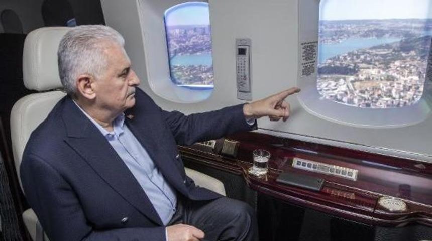 Başbakan Yıldırım &Uuml;&ccedil;&uuml;nc&uuml; Havalimanı Inşaatını Inceledi