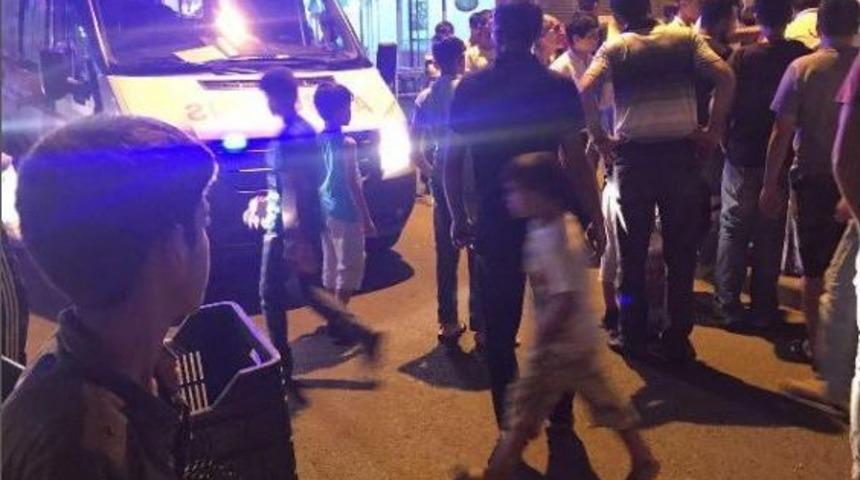 Diyarbakır'da Suriyeli &Ccedil;ocuk Kavgada Bı&ccedil;aklandı