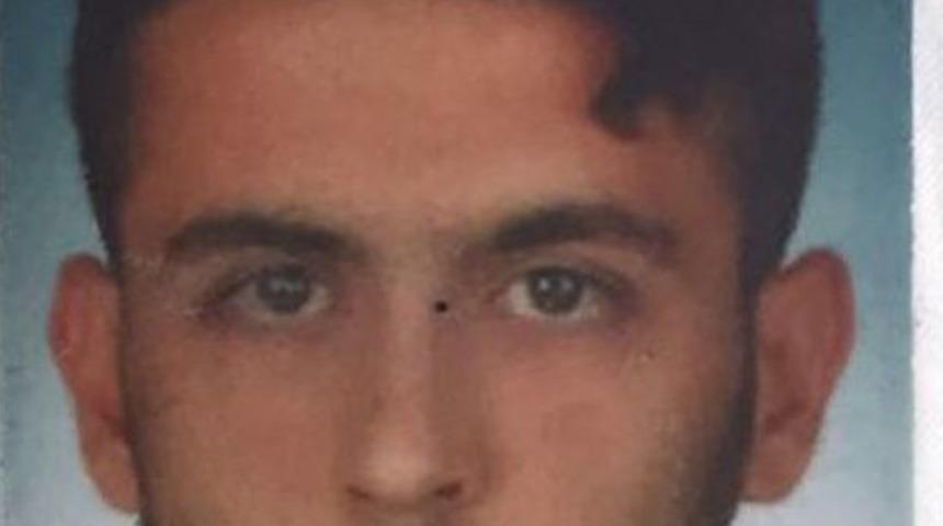 Alkoll&uuml; Arkadaşının Arabasına Bindi, Kazada Hayatını Kaybetti