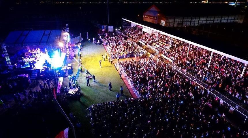 Mustafa Ceceli Nikah &Ouml;ncesi Kocaeli&rsquo;nde Coştu