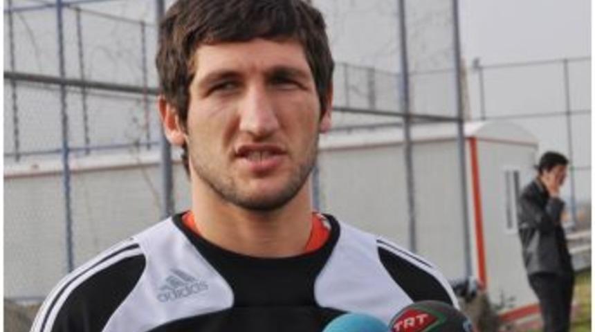 Yunus Emre Eserdi Yeşilyurt Belediyespor&rsquo;da