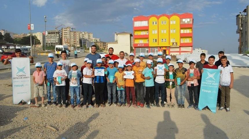 Şırnaklı &Ouml;ğrenciler Yaz Kampı İ&ccedil;in Yola &Ccedil;ıktı