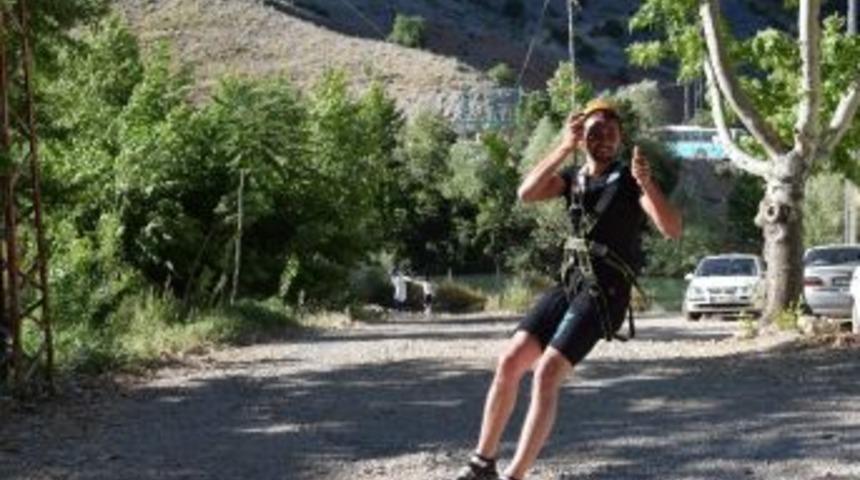 Arapgir&rsquo;de Zipline Keyfi