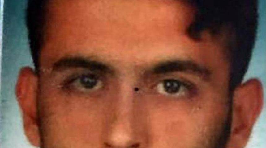 Alkoll&uuml; Ara&ccedil; S&uuml;r&uuml;c&uuml;s&uuml; Kaza Yaptı Kardeşi &Ouml;ld&uuml;