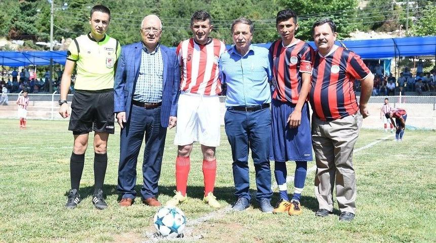 Fındıkpınarı&rsquo;nda Futbol Turnuvası Heyecanı Başladı