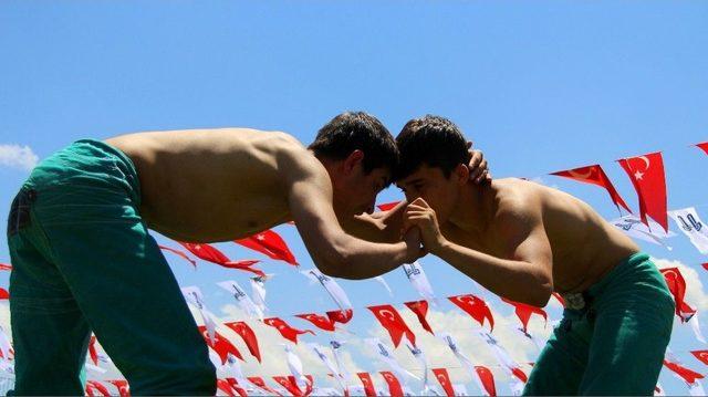 4. Uluslararası Altın Kemer Karakucak G&uuml;reşleri 1