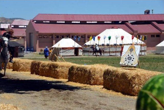 Veysi Kaynak tan  afrin  Tepkisi: T&uuml;rkiye, Hak Edene Cezasını Verir 2