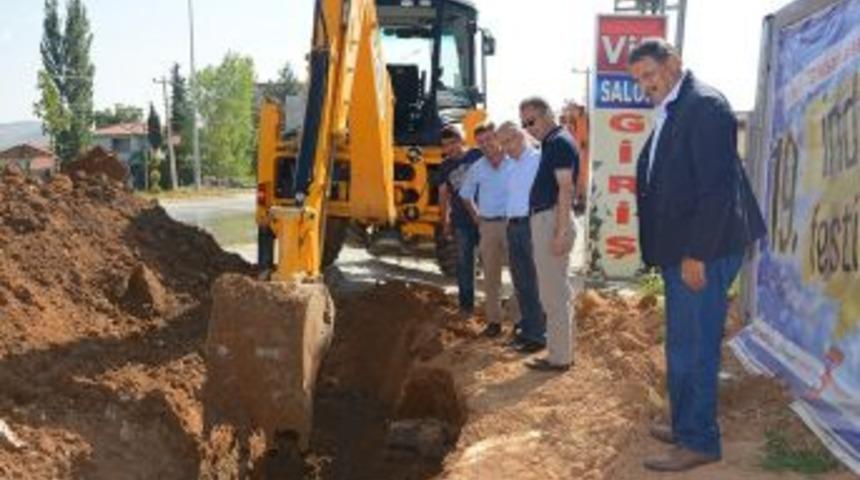 Dinar&rsquo;da Alt Yapı &Ccedil;alışmaları Devam Ediyor