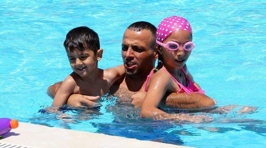 Ankaralılar Akuaparklara Akın Ettiler