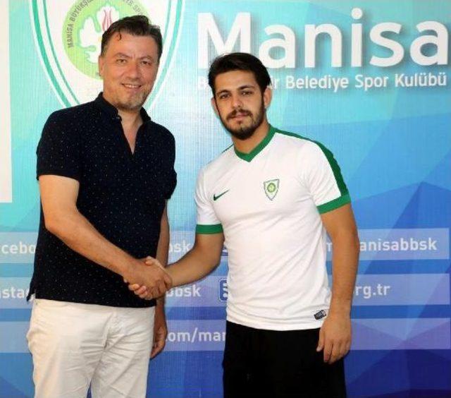 Manisa Büyükşehir Belediyespor Cihan'ı Aldı