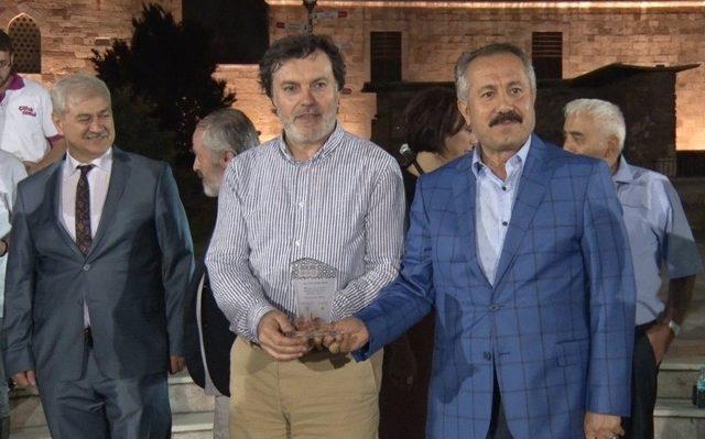 Şairler Ve Şiir Severler Mevlana Şiir Ş&ouml;leninde Buluştu 1