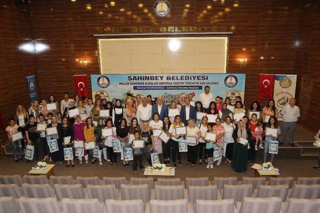 179 Kursiyer Daha İş Hayatına Atılacak